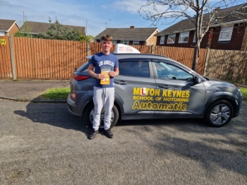 Congratulations to Jamie Drinkwater who passed his Test Today Wednesday 3rd May 2023 at Bletchley test centre in our Electric / automatic Hyundai Kona. with only a Few driving faults. With a little bit of help from mark at mksom .Safe driving from all at www.MKSOM.com #drivinglessons #drivinglessonsmiltonkeynes #automaticdrivinglessons #femaledrivinginstructor #electricdrivingschool